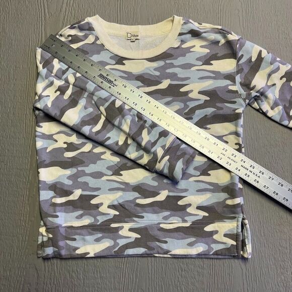 Dittos Sweatshirt Womens Soft Comfy Large Blue Beige Camo Pullover Camouflage - Picture 9 of 10